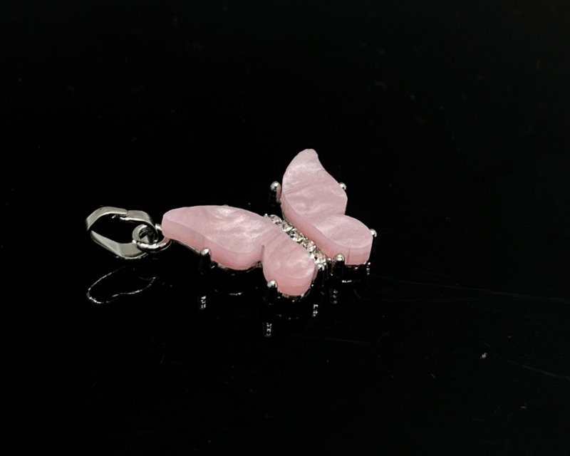 Подвеска Бабочка нежно-розовая с фианитами цвет серебро размер 21*14мм Серебро