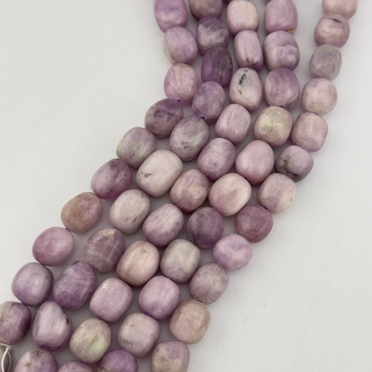 Бусины Кунцит гладкий глянцевый 11*14мм натуральный камень