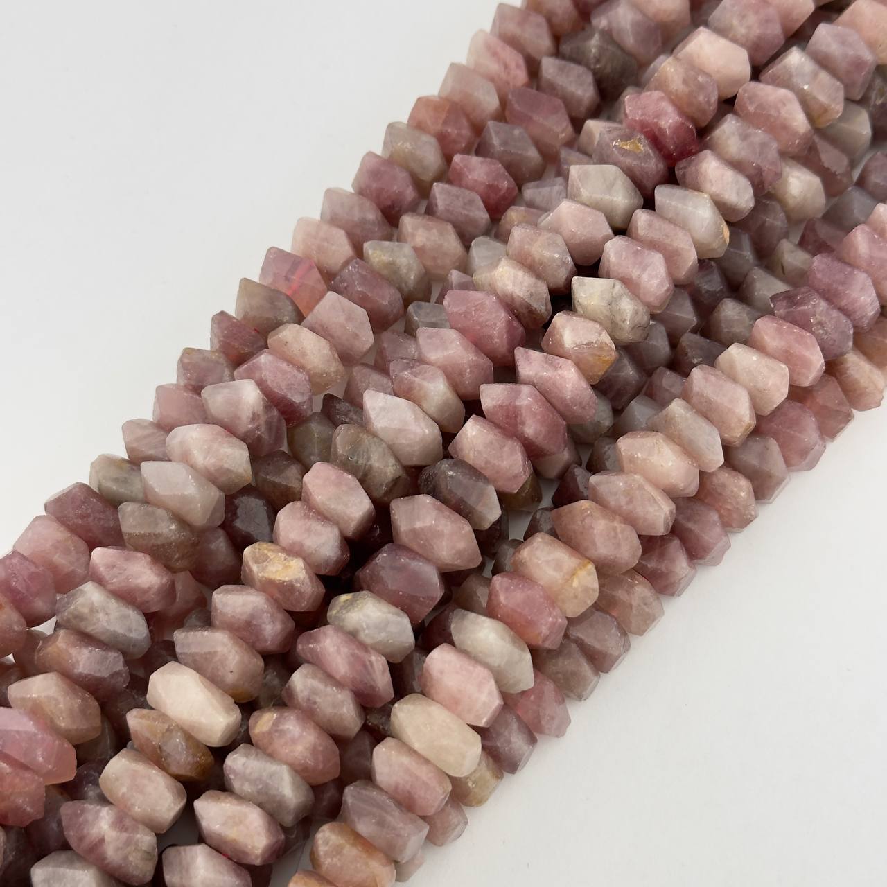 Олигоклаз (Солнечный камень) Олигоклаз размер 7*11мм натуральный камень